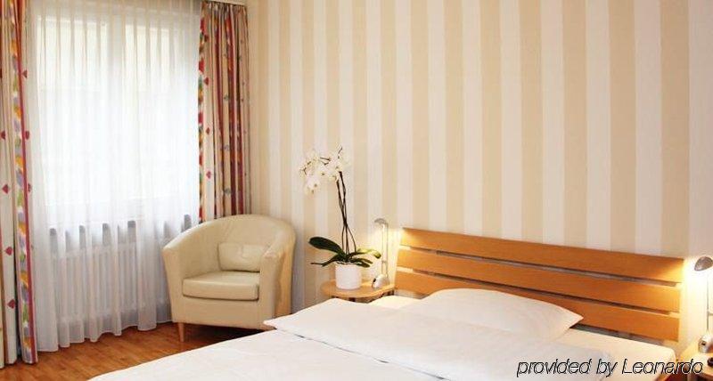 Hotel Roter Turm Σολοθούρν Δωμάτιο φωτογραφία